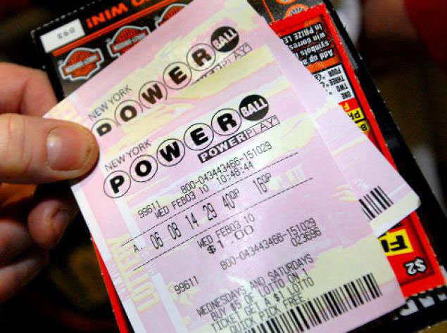 5 странных способов потратить деньги от победителей лотерей