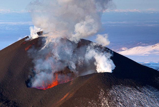Как снять извержение вулкана