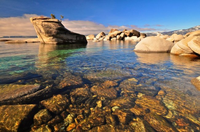 35 уникальных мест планеты, которые удивят кристально чистой водой