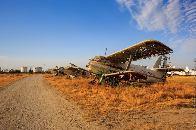 Кладбище советских самолётов