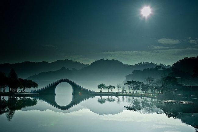 Лунный мост в Пекине