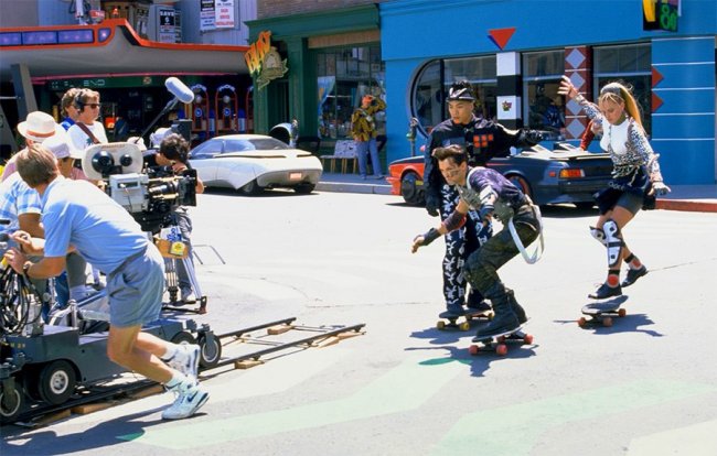 Как снимали летающие скейты в «Назад будущее»