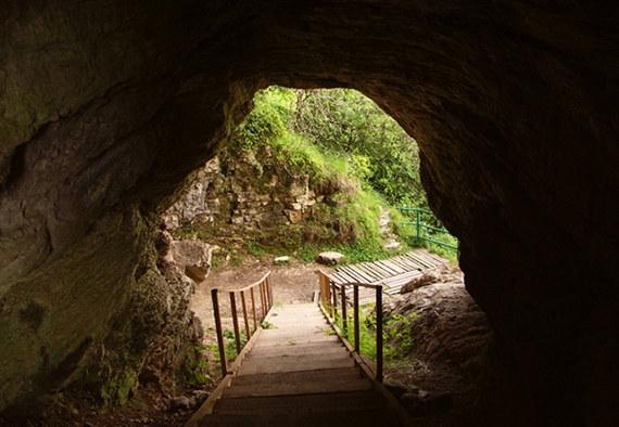 Природные достопримечательности Сочи. Ахштырская пещера